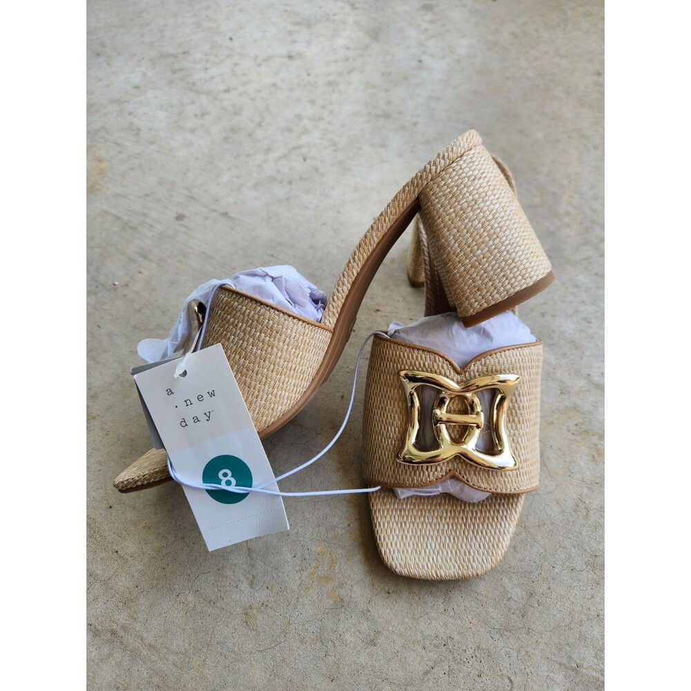 New Women Arden Raffia Ornamented Block Heels with Memory Foam Insole - Picture 2 of 2